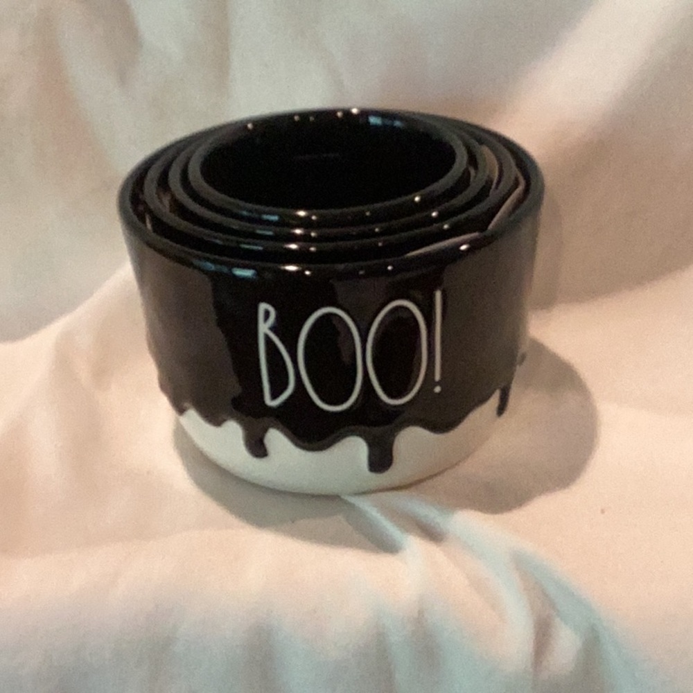 Rae Dunn Halloween Measuring Cups